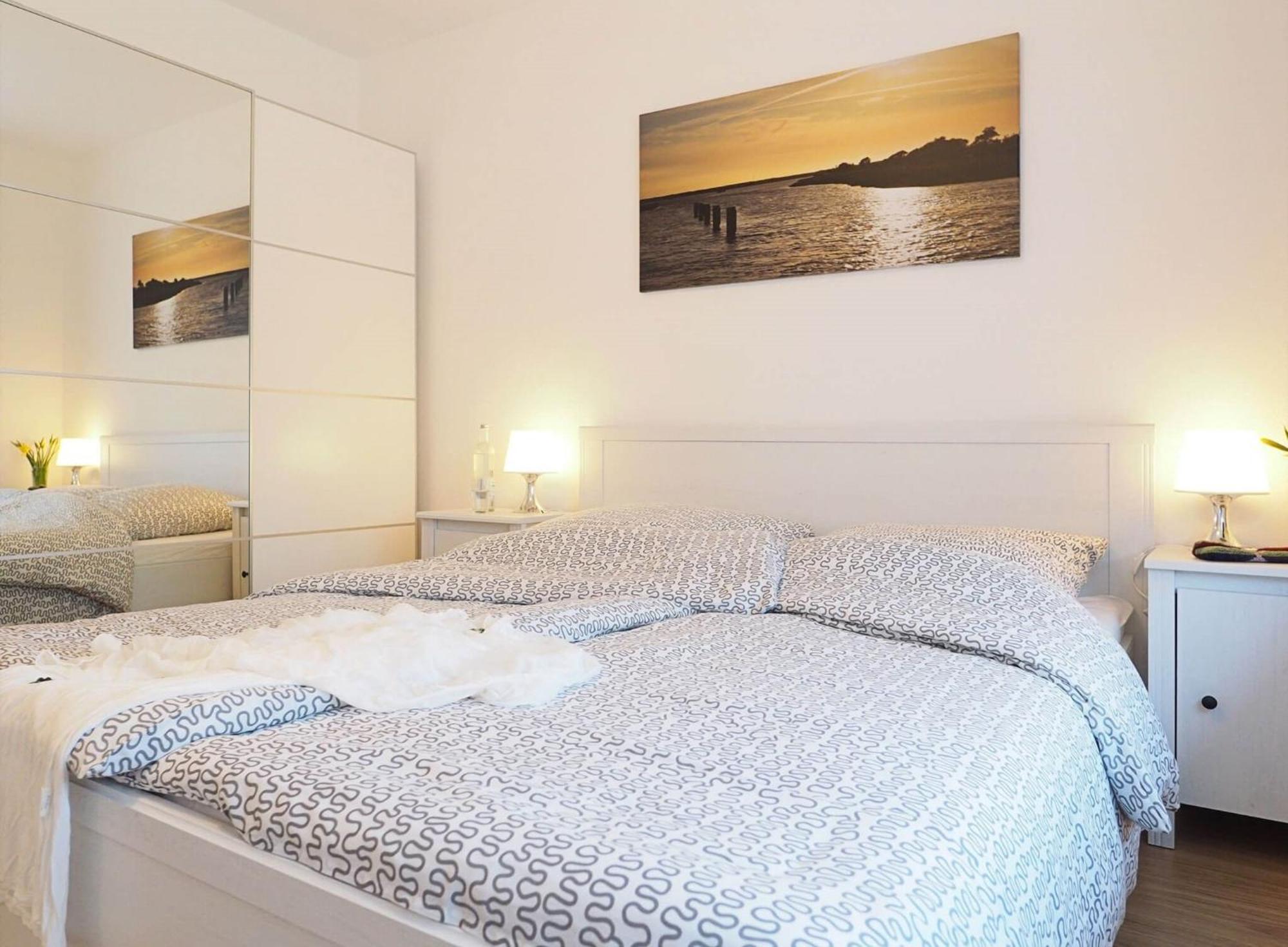 Alte Reihe 10 - Silbermoewe 1 Apartamento Zingst Exterior foto